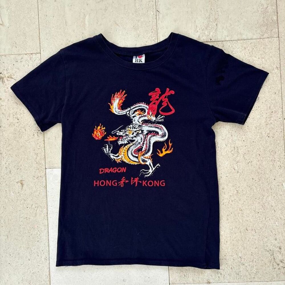 Hong Kong Y2K Vintage Dragon Graphic Tee